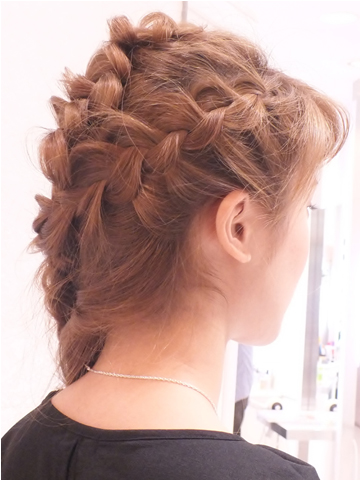 ヘアスタイル